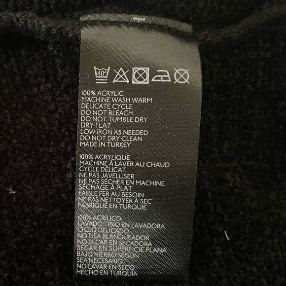 UO Short Sleeve Surplice Chenille Sweater - Picture 5 of 5